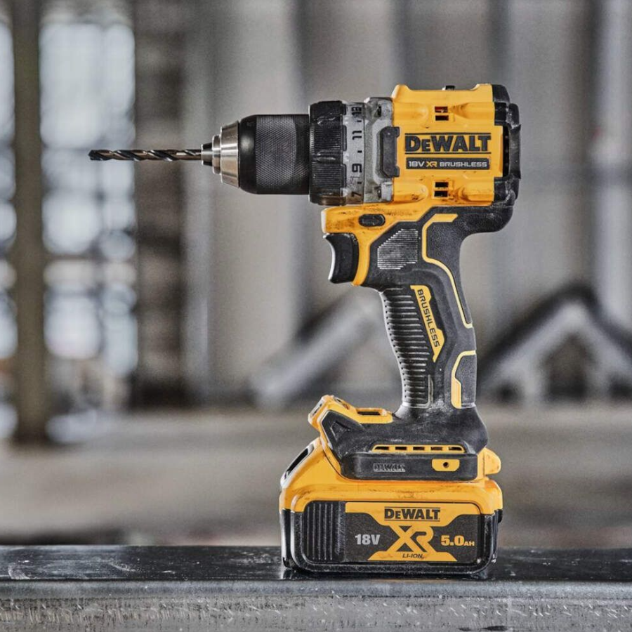DEWALT AKU BUŠILICA ODVIJAČ 18V 2x5.0Ah DCD800P2T Ecomex