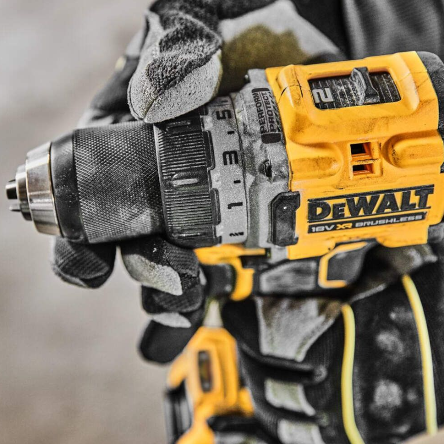 DEWALT AKU BUŠILICA ODVIJAČ 18V 2x5.0Ah DCD800P2T Ecomex