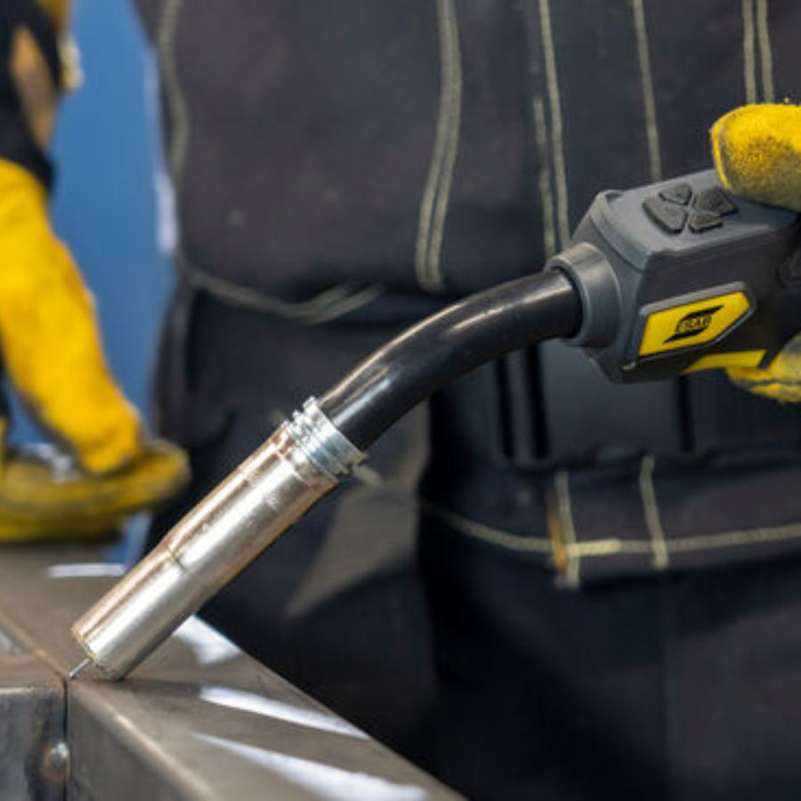 ESAB APARAT MIG MAG RUSTLER EM 350C PRO PULSE Ecomex