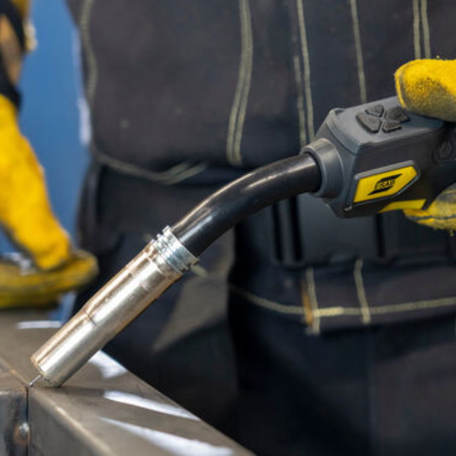 ESAB APARAT MIG MAG RUSTLER EM 350Cw PRO PULSE Ecomex